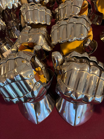 Gauntlets - Titanium - V-bell